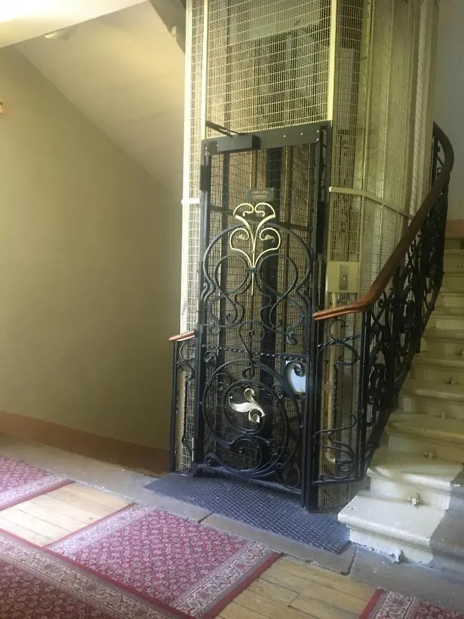 Les Petits Boudoirs Beau Site Apartment Aix-les-Bains France