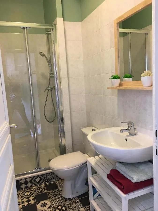 Les Petits Boudoirs Beau Site Apartment Aix-les-Bains 0*,  France
