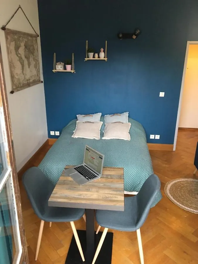 Les Petits Boudoirs Beau Site Apartment Aix-les-Bains